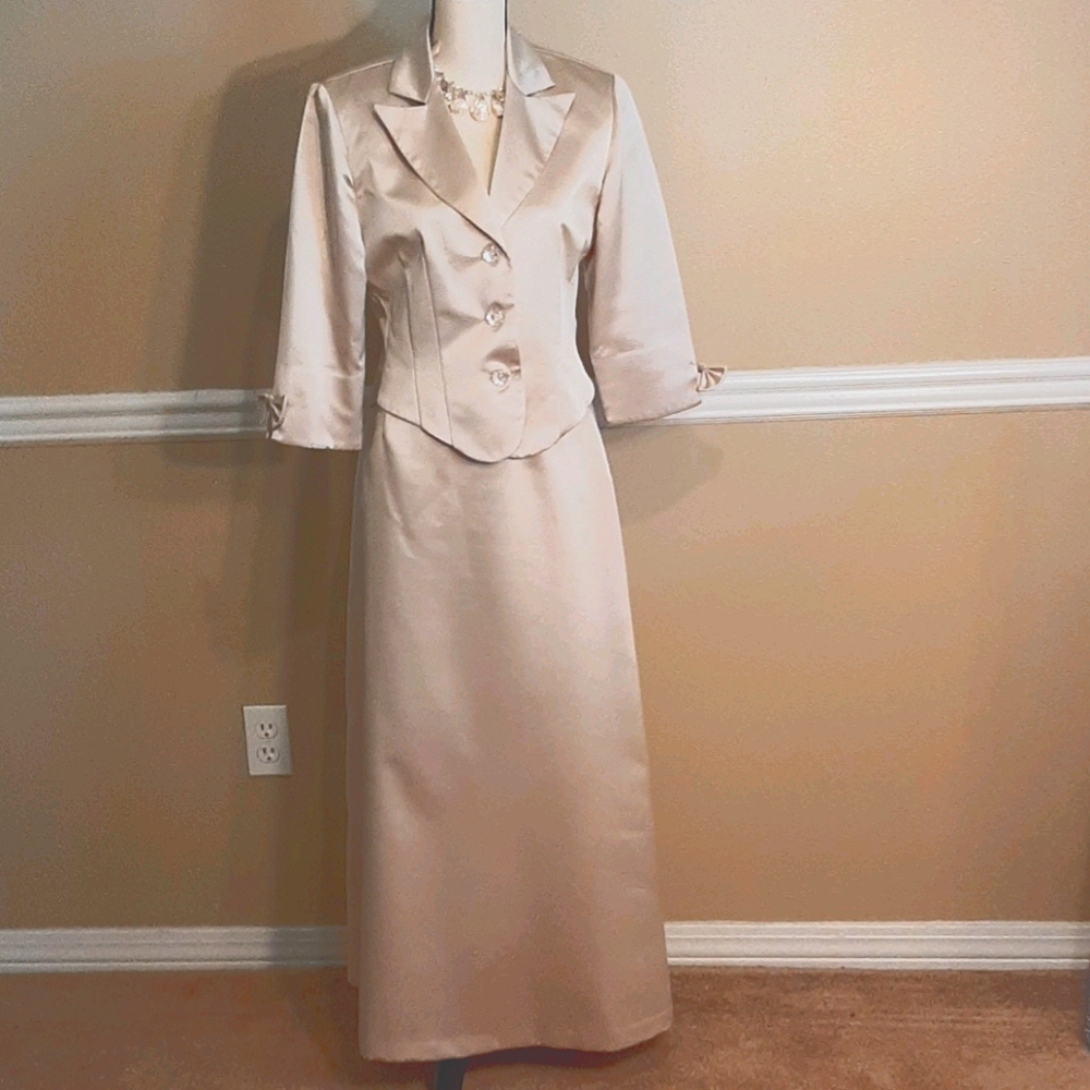Dress Suit
